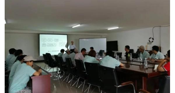 ▌長(zhǎng)嶺紡電新聞 ▌紡電公司開展“走近紡企，服務(wù)用戶”技術(shù)培訓(xùn)活動(dòng)